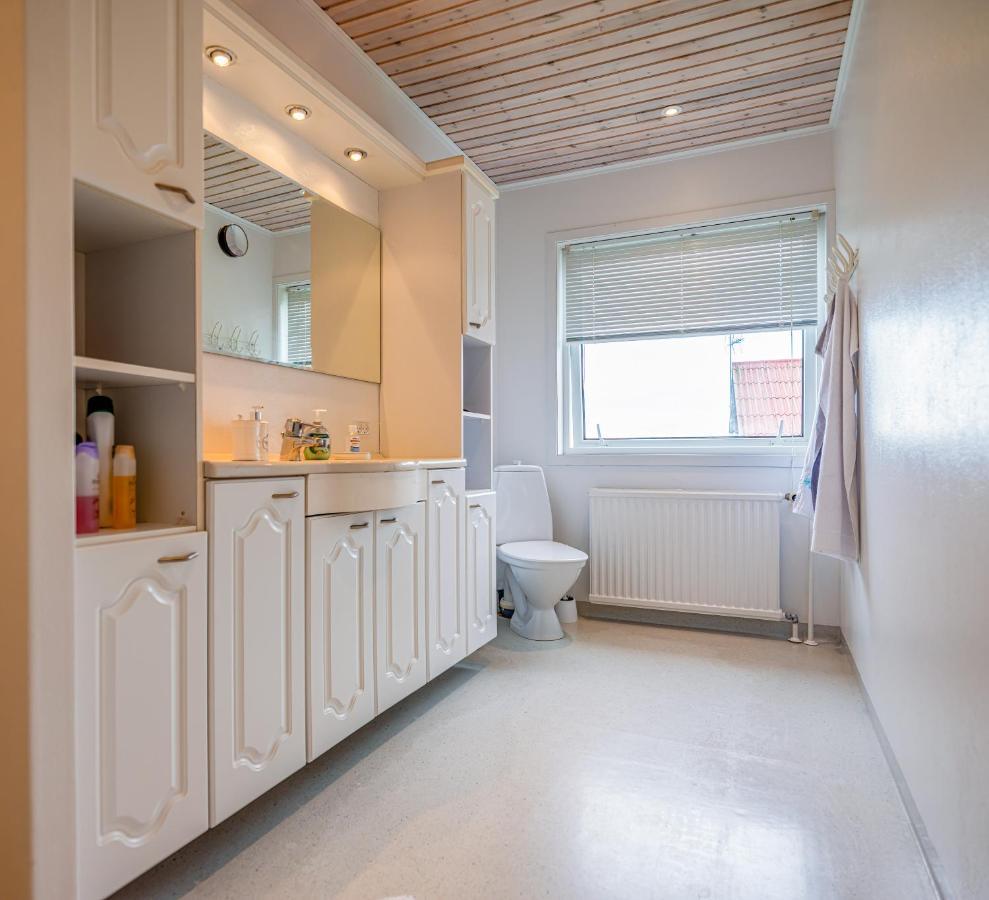 Marna Guesthouse Doubleroom Nr.2 Tórshavn Dış mekan fotoğraf