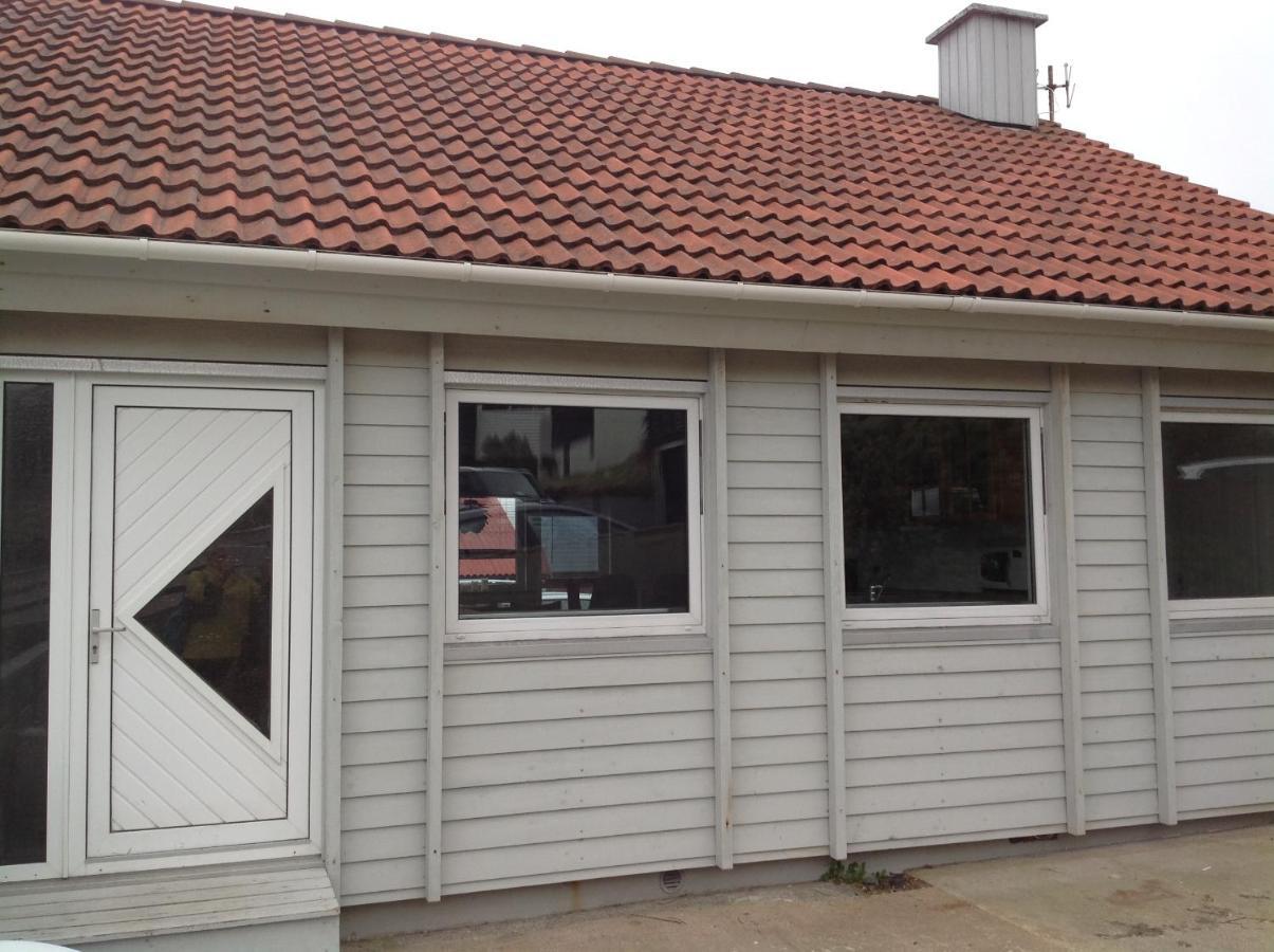 Marna Guesthouse Doubleroom Nr.2 Tórshavn Dış mekan fotoğraf